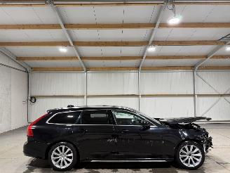 Vaurioauto  passenger cars Volvo V-90 2.0T8 235kW Automaat AWD Inscription Pano 2018/5