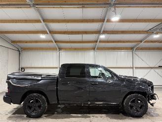 damaged commercial vehicles Dodge Ram 1500 5.7V8 291kW Automaat 4X4 QuadCab 6.4 2011/1