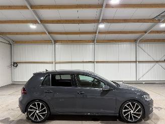 Vaurioauto  passenger cars Volkswagen Golf 1.0TSI 85kW Trendline 2019/1