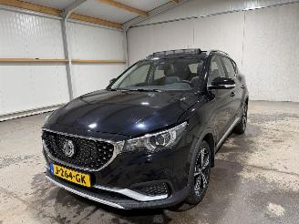 MG ZS 45kWh 105kW Pano Leder Luxury picture 10