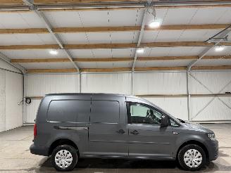 damaged commercial vehicles Volkswagen Caddy maxi 1.6TDI 75kW L2H1 Trendline 2017/1