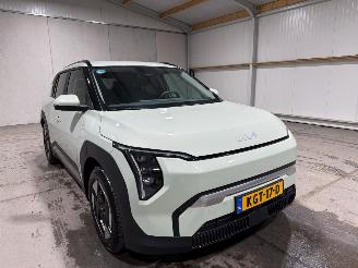 Kia EV3 81.4kWh 150kW Plus picture 3