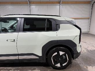 Kia EV3 81.4kWh 150kW Plus picture 14