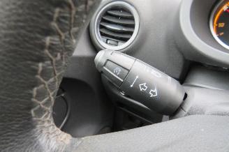 Opel Corsa 1.3 CDTI 95pk Eco Flex 5 drs Cosmo 2010 Airco picture 10