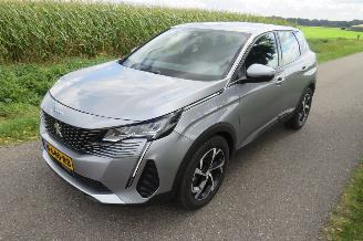 Schadeauto Peugeot 3008 1.2 131pk!! Pure Tech Active Pack 65.000km nap Camera Navigatie  2021 Euro6 2021/6