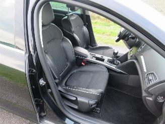 Renault Mégane 1.6 Dci 131pk Serie Signature Exclusive   Bose 2017 Camera Navigatie Clima  leer Stoelverwarming picture 8