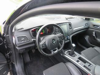 Renault Mégane 1.6 Dci 131pk Serie Signature Exclusive   Bose 2017 Camera Navigatie Clima  leer Stoelverwarming picture 26