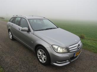 Mercedes C-klasse 220 CDI 170pk Business Avangarde  2012 Estate navigatie  leer camera [ schadevrij picture 14