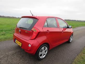 Kia Picanto 1.0 CVVT ISG 69pk 170.000km 5Drs  Airco   2013 picture 6