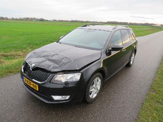 Skoda Octavia 1.2 TSi Greentech Active Edition  Camera Navigatie Clima Stoelverwarming picture 8