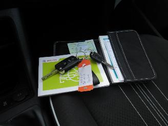 Seat Mii 10. 5Drs Sport Connect  76.000km nap navigatie Sensoren 2017  Airco  [ nieuwstaat picture 8