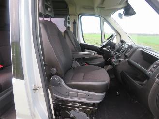 Peugeot Boxer 3.0 HDi 177pk  L2 H2 Dubbel Cabine [ nieuwstaat !!!! navigatie Camera 2015 picture 9