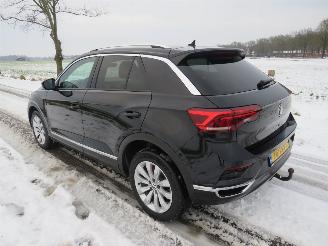 Volkswagen T-Roc 1.5 TSi Sport 150pk 2018 Parkeerschade [ Camera Navigatie Clima stoel stuur verwarring picture 22