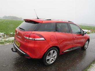 krockskadad bil auto Renault Clio 0.9 TCE  90pk  NIGHT&Day  2013 Navigatie Airco  Schadevrij 2013/11