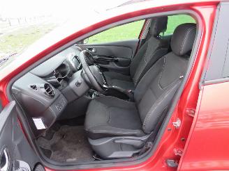 Renault Clio 0.9 TCE  90pk  NIGHT&Day  2013 Navigatie Airco  Schadevrij picture 12