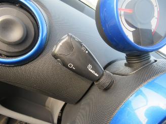 Toyota Aygo 1.0 12v 5Drs 135.000km  NAP Airco Dynamic Blue 2010 [ eerste eigenaar picture 17