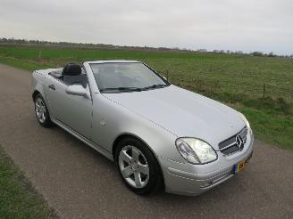 Mercedes SLK 200 SLK Cabrio  232.000km Nap  topstaat  parkeerschade picture 17