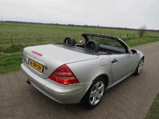 Mercedes SLK 200 SLK Cabrio  232.000km Nap  topstaat  parkeerschade picture 3