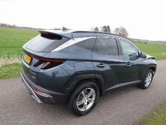 uszkodzony samochody osobowe Hyundai Tucson Elektrisch/ Benzine Tucson Full Hybride plug in 1.6 T-GDI PHEV 180PK Comfort 4x4 18.000KM NAP 2022/11