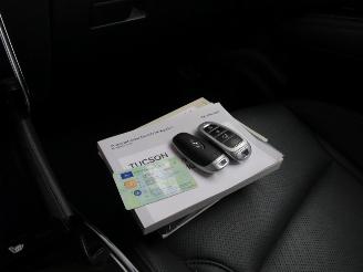 Hyundai Tucson 1.6 4x4  Elektrisch/ Benzine Automaat  Full Hybride plug in 1.6 T-GDI PHEV 180PK Comfort 4x4 18.000KM NAP picture 24