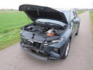 Hyundai Tucson 1.6 4x4  Elektrisch/ Benzine Automaat  Full Hybride plug in 1.6 T-GDI PHEV 180PK Comfort 4x4 18.000KM NAP picture 29