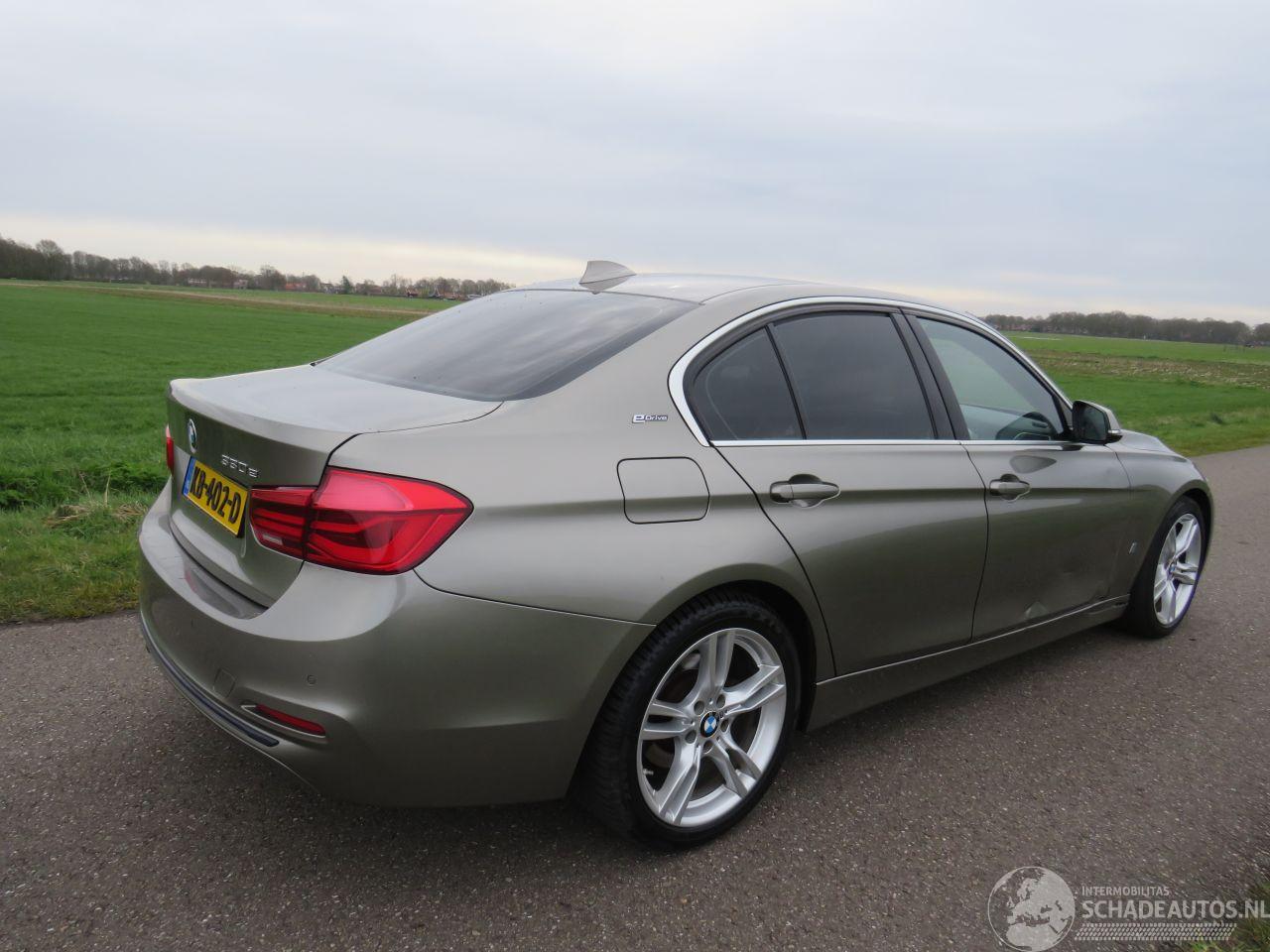 BMW 3-serie 330e Automaat Executive Hybride Elektriciteit Benzine M Pakett 2016 plug in