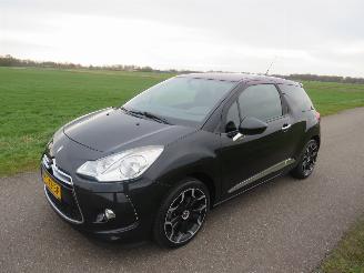 Unfallwagen Citroën DS3 1.6 THP 156pk Sport Chic 2010/8