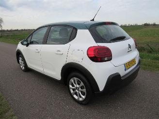 Citroën C3 1.2 Pure Tech 83pk 5drs Airco 2019  Navigatie picture 14