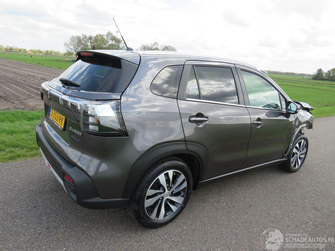 Suzuki SX4 1.5 Hybride Benzine Elektrisch Style 7.000km Automaat  Camera Navigatie Leer