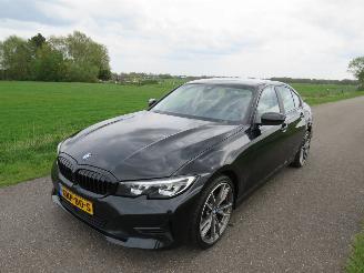 BMW 3-serie 320D Aut  190 PK M Edition High Executive Edition  2020 Sedan camera navigatie clima picture 4