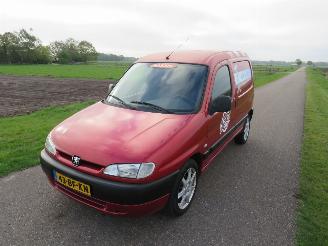 Peugeot Partner 2.0 HDI  90pk 112.000km NAP !!!!!!!! TOPAUTO 112.000 km picture 13