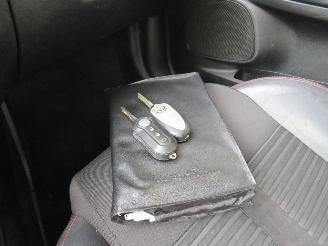 Alfa Romeo Giulietta 1.4 Turbo 120pk progresion 211.000km nap 5Drs  Leer Clima Schuifdak picture 16