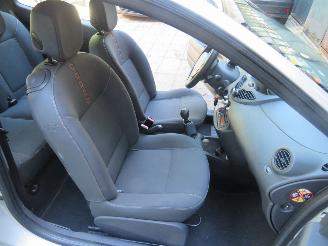 Renault Twingo 1.2 16v Dynamique Schadevrij!!! 2010  Airco Cruiscontrolle top top staat picture 14