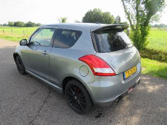Suzuki Swift 1.6 SPORT136pk camera navigatie clima 2012/10