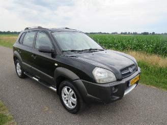 Hyundai Tucson 2.0 i  Active 165.000km nap Suv Airco Nieuwe Apk picture 15