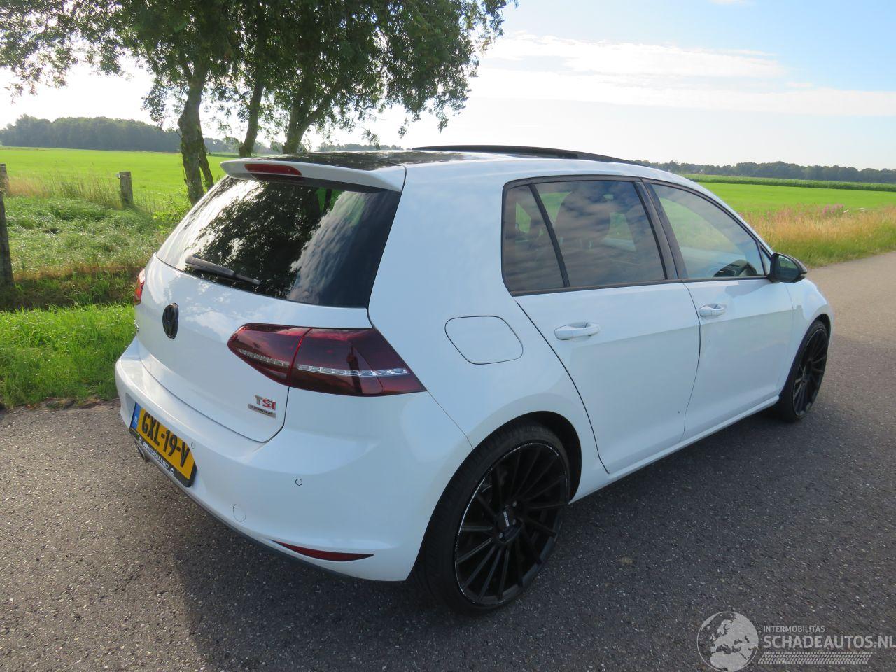 Volkswagen Golf 14 TSi ACT 140pk Higline 164.000km  5drs  Schuifdak Sport Stoelverwarming  topstaat