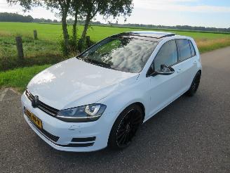 Volkswagen Golf 14 TSi ACT 140pk Higline 164.000km  5drs  Schuifdak Sport Stoelverwarming  topstaat picture 8