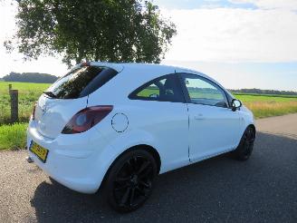 Opel Corsa Opel Corsa 1.4-16V \'111\' Edition Navigatie Airco schadevrij picture 2