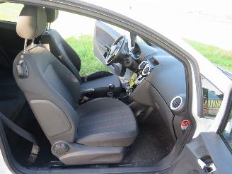 Opel Corsa Opel Corsa 1.4-16V \'111\' Edition Navigatie Airco schadevrij picture 4