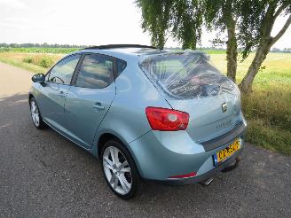 Seat Ibiza 1.6  77kw Sport 2010 1  Airco 5drs Navigatie Camera schuifdak picture 5