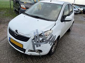 Schadeauto Opel Agila  2013/9
