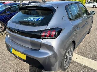 Peugeot 208 208 1.2 PureTech Blue Lease Active picture 3