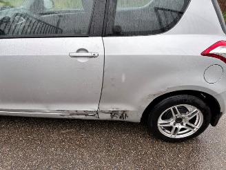Suzuki Swift 1.2 comfort picture 5