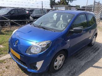 uszkodzony samochody osobowe Renault Twingo Twingo 1.2-16V Authentique 2010/9