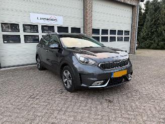 Coche accidentado Kia Niro 1.6 GDi Hybrid Automaat Navi Clima 85304 Km NAP ! 2016/10