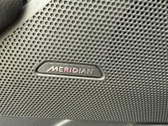 Land Rover Range Rover Velar 2.0 I4 AWD SE R-Dynamic Automaat Pano Leder picture 12