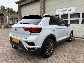 Volkswagen T-Roc 1.5 TSI Sport Automaat Pano Navi Clima Cruise picture 3