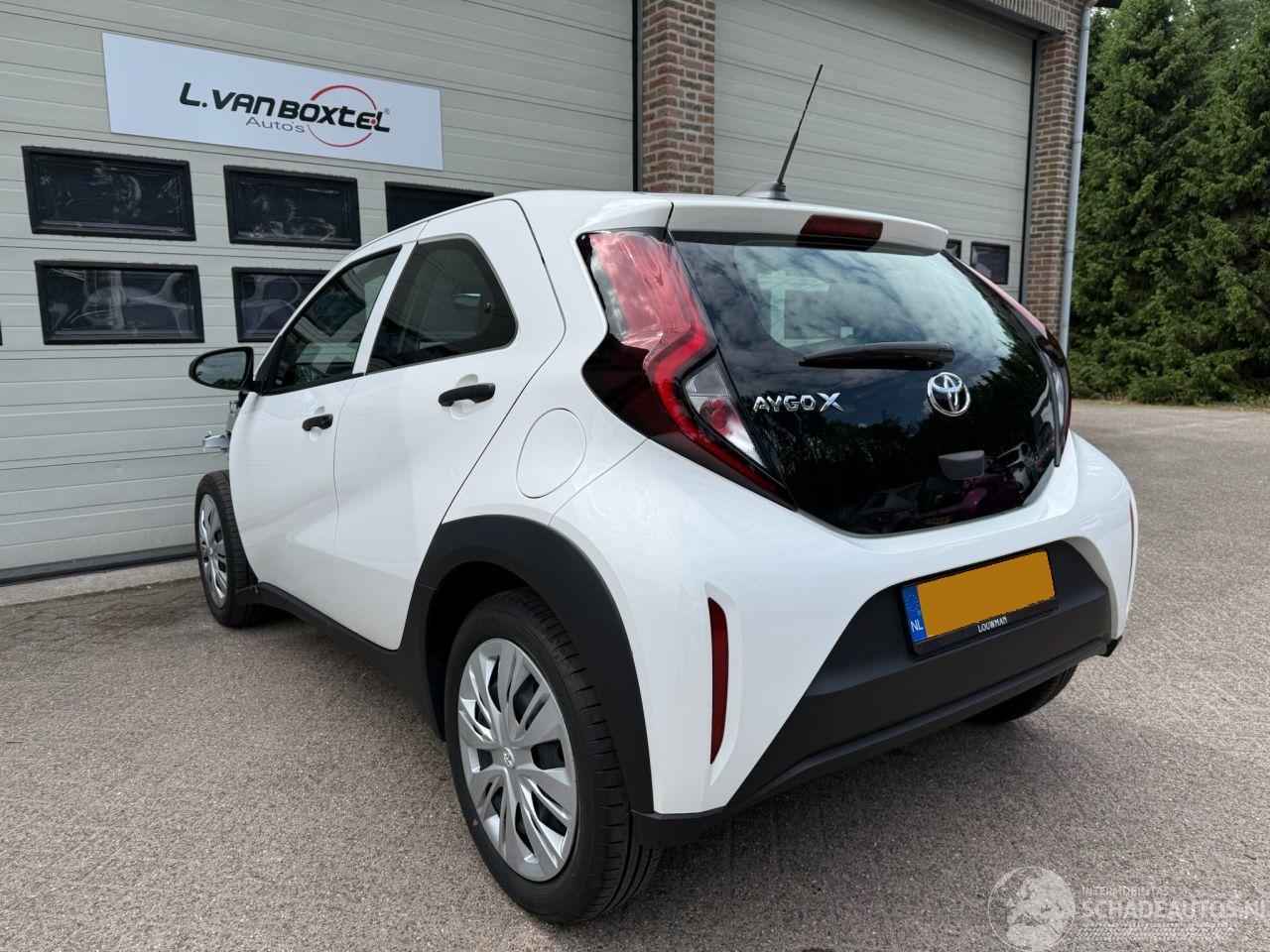 Toyota Aygo X 1.0 VVT-i MT Airco Cruise 13964 Km NAP !