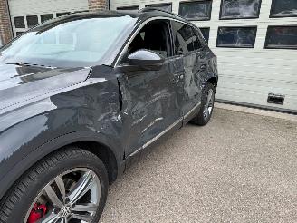 Volkswagen T-Roc 1.5 TSI Sport Automaat Pano Navi Clima picture 17