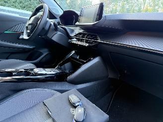 Peugeot e-208 EV Allure 50 kWh Navi Clima 54806 Km NAP ! picture 5